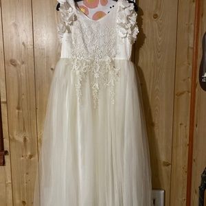 Cream flower girl dress